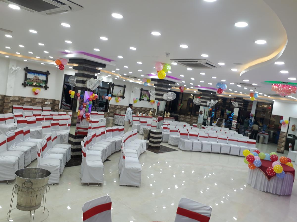 Hotel Natraj Sasaram Exterior photo
